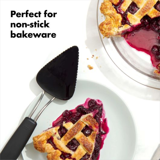 OXO Flexible Pie Server
