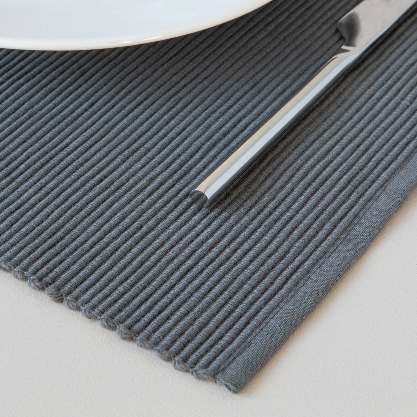 Spectrum Cotton Placemat Charcoal