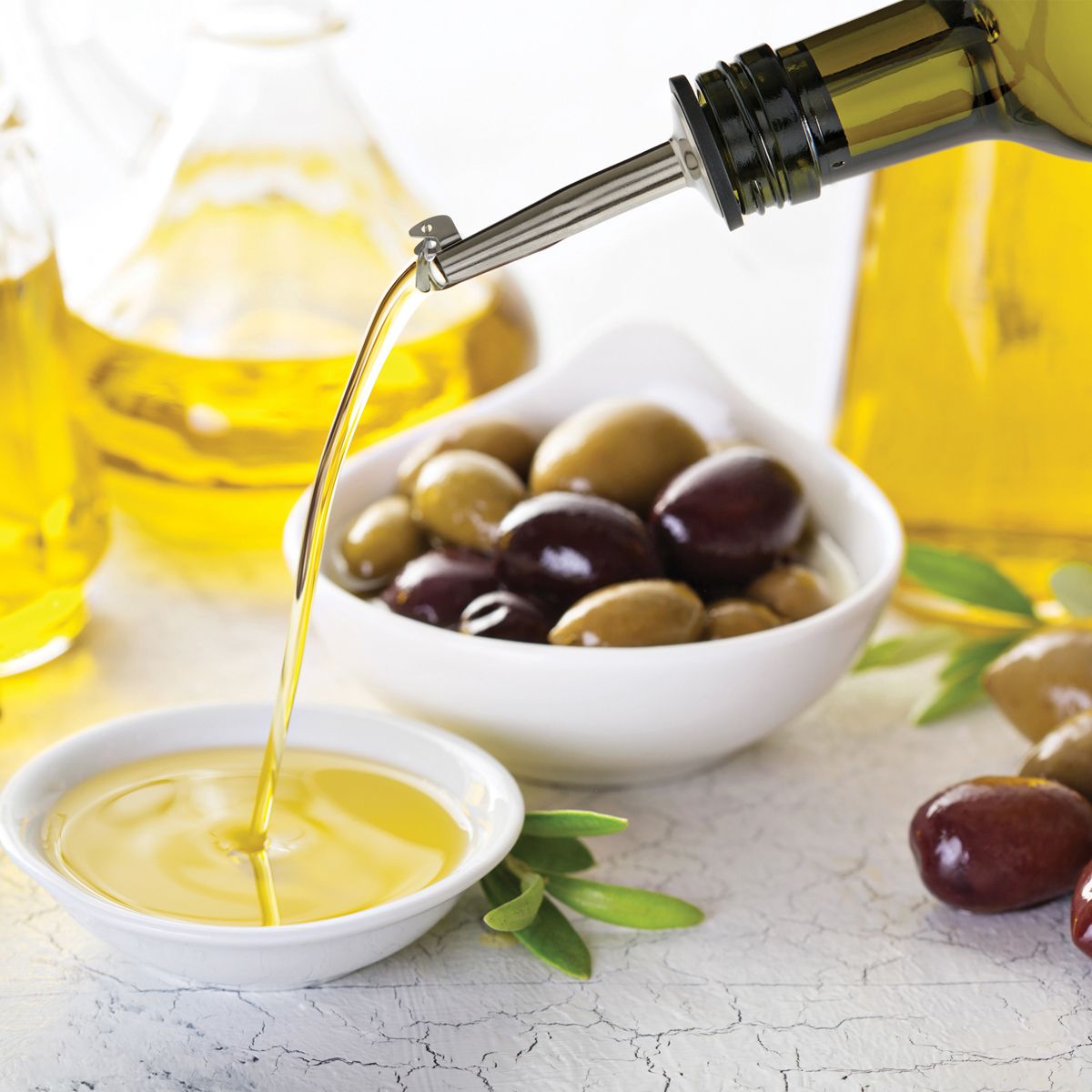 Olive Oil Bottle with Pourer 17oz