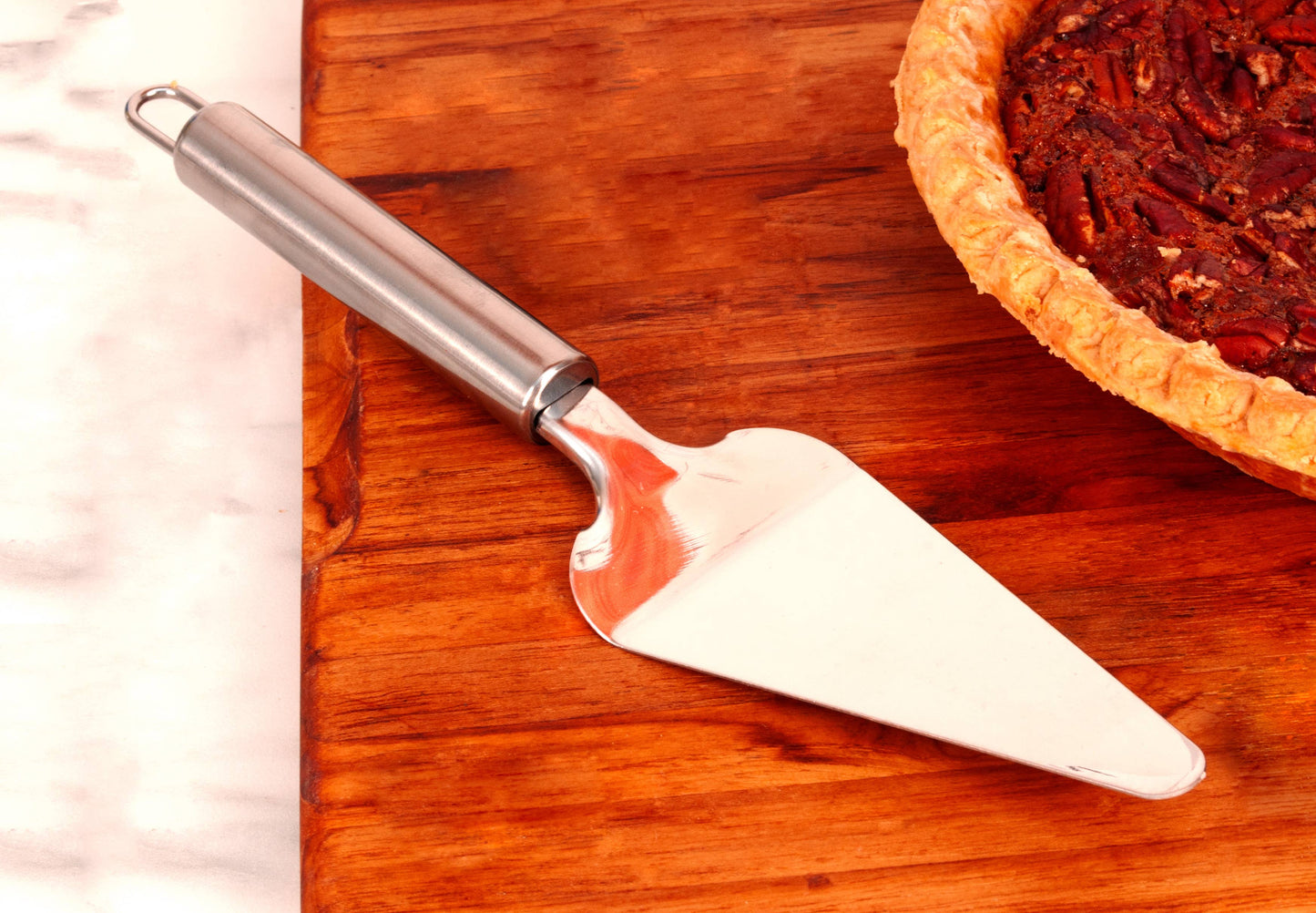 KITCHEN BASICS Cake Server with loop