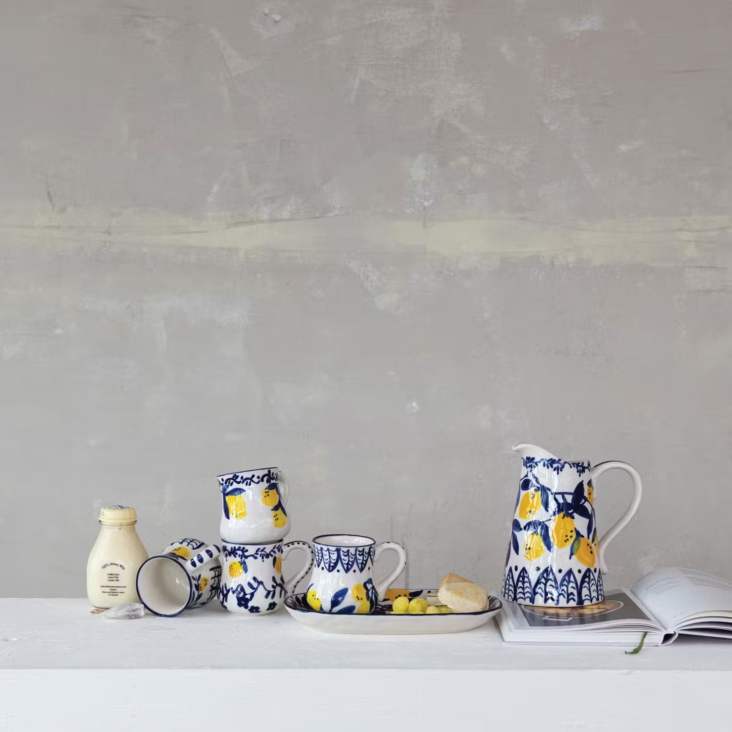 Hand-Painted 16 oz. Stoneware Lemon Mug