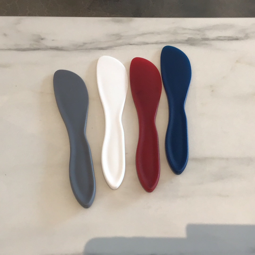 HIC Kitchen EZ Spreaders
