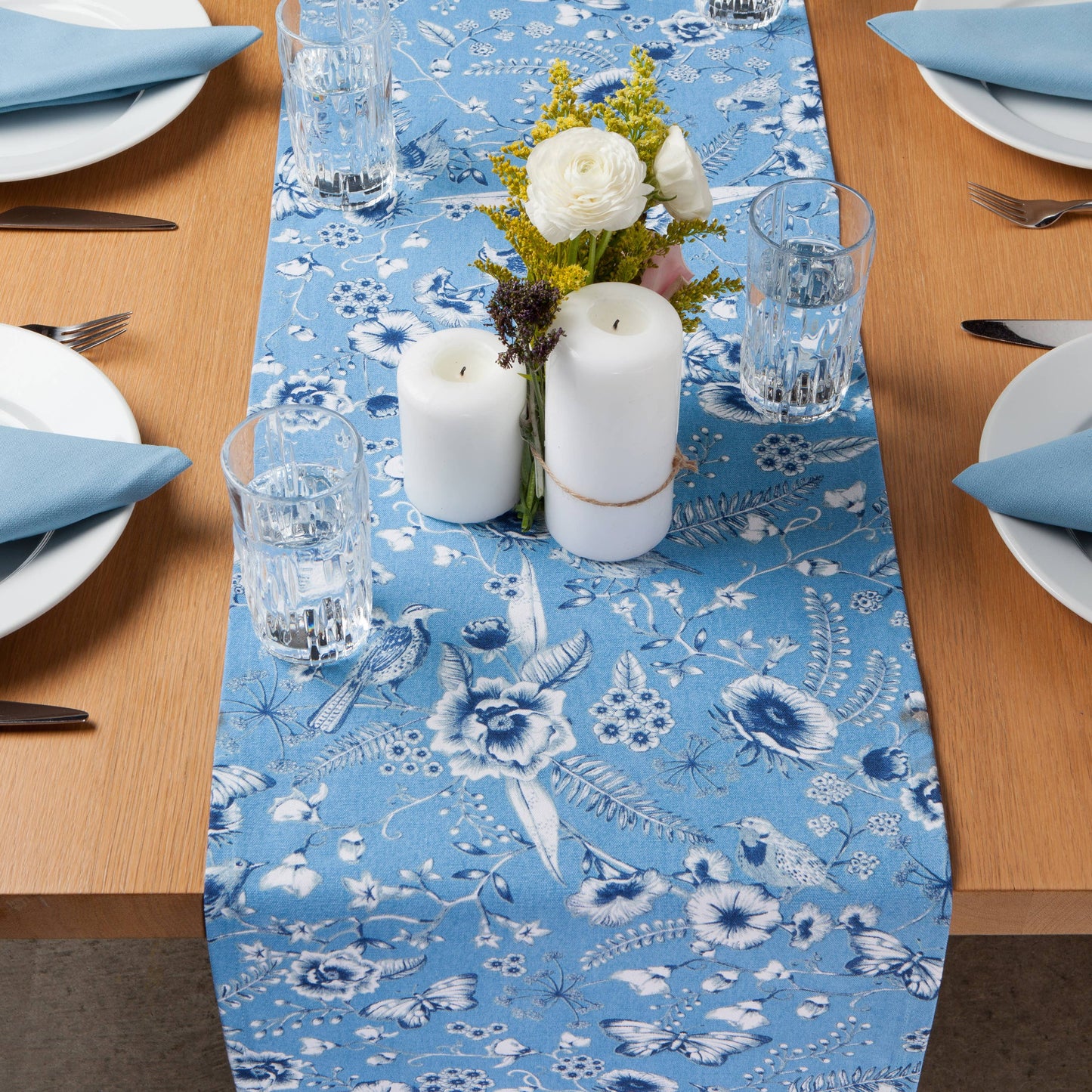 Juliette Table Runnery
