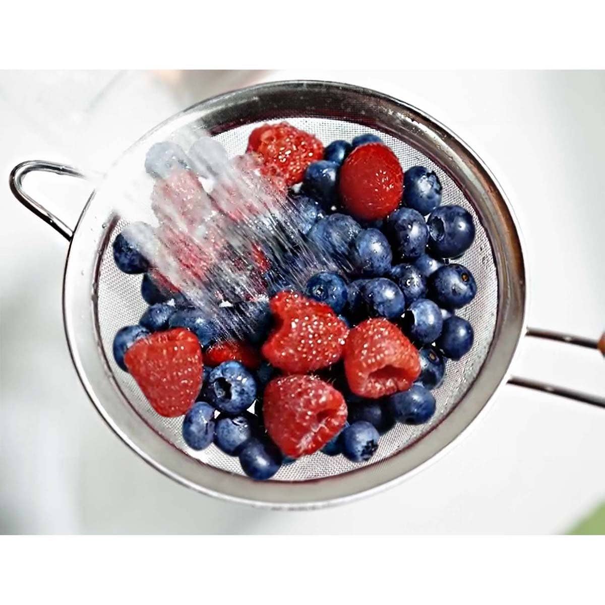 HIC Kitchen Double Mesh Strainer, 4in