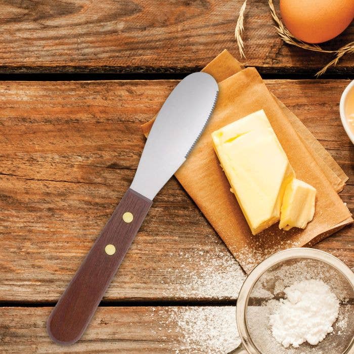 HIC Kitchen Speader With Wooden Handle