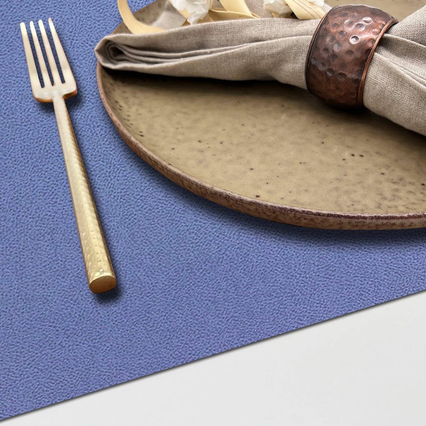 Novo Cuero Rectangular Placemat, Blue, 17 L x 13 W