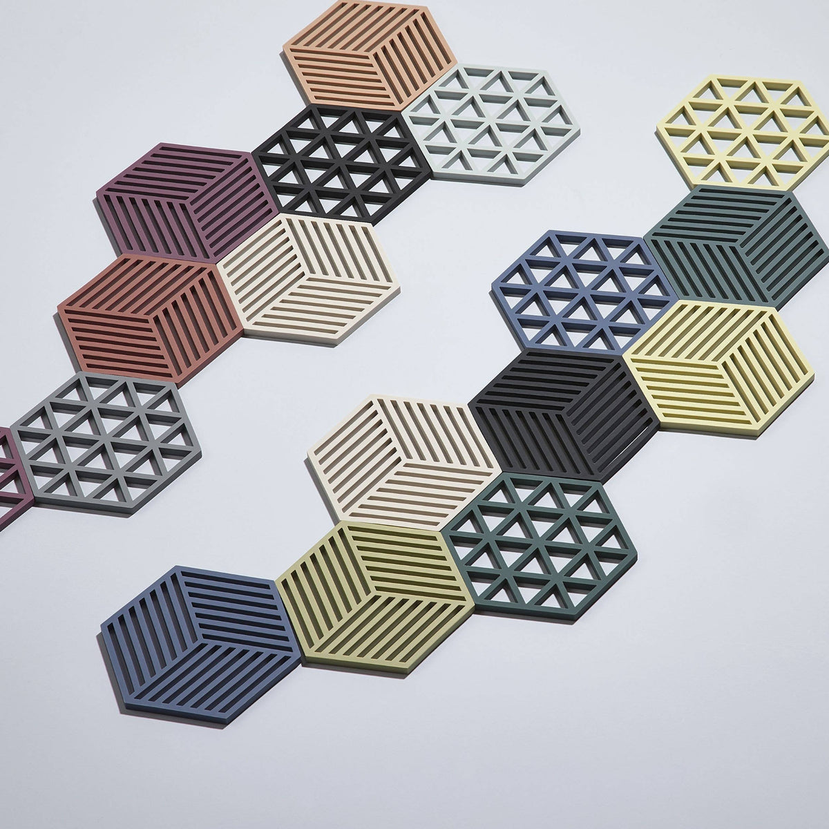 Trivet / Hexagon: Warm Grey / Large
