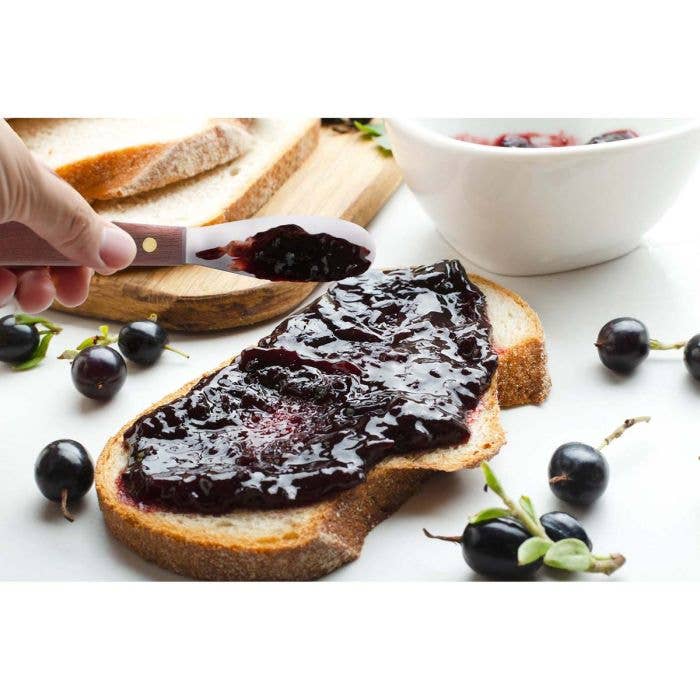 HIC Kitchen Speader With Wooden Handle