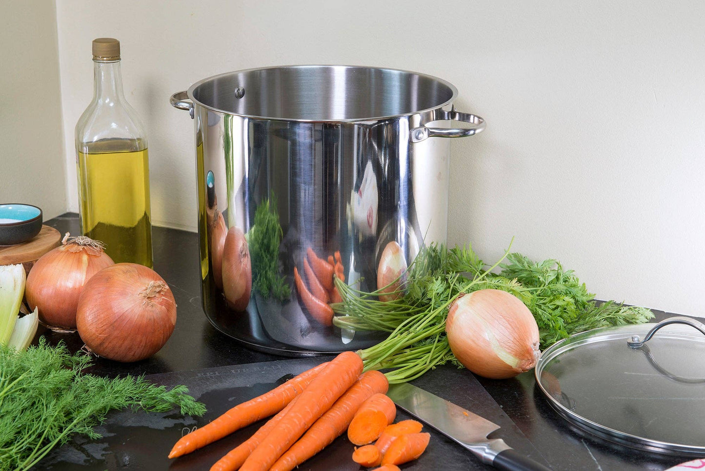 8 Qt Stock Pot - Induction
