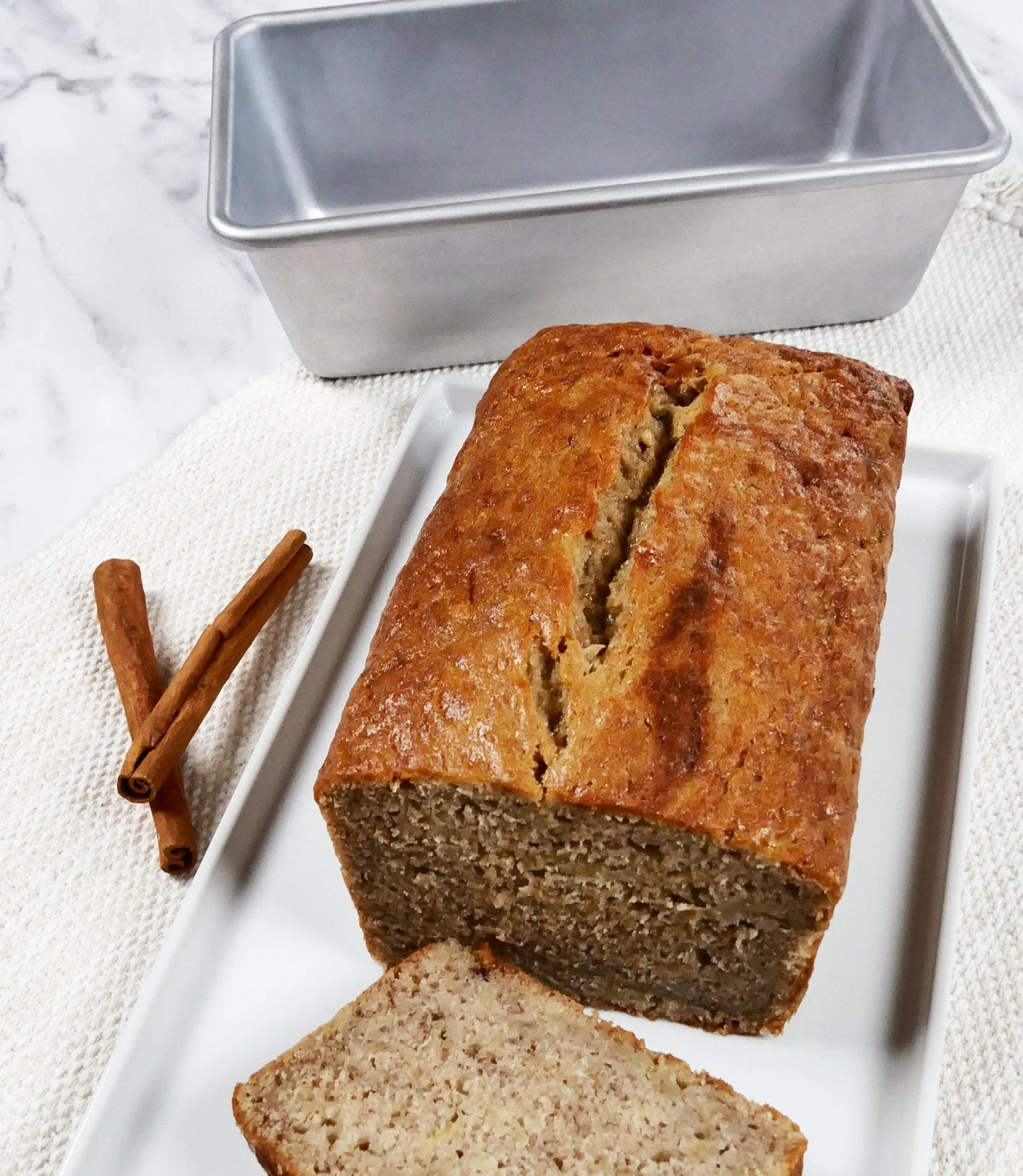 Seamless Loaf Pan - 1 lb. Vol.